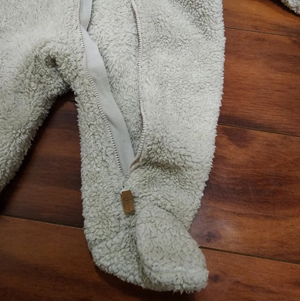 carter's Sherpa Hooded Pram in Beige - Picture 4 of 7